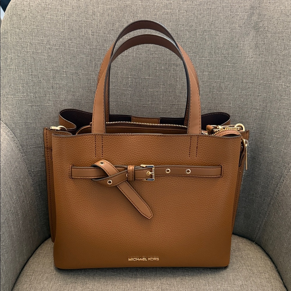 Michael Kors Leather purse
